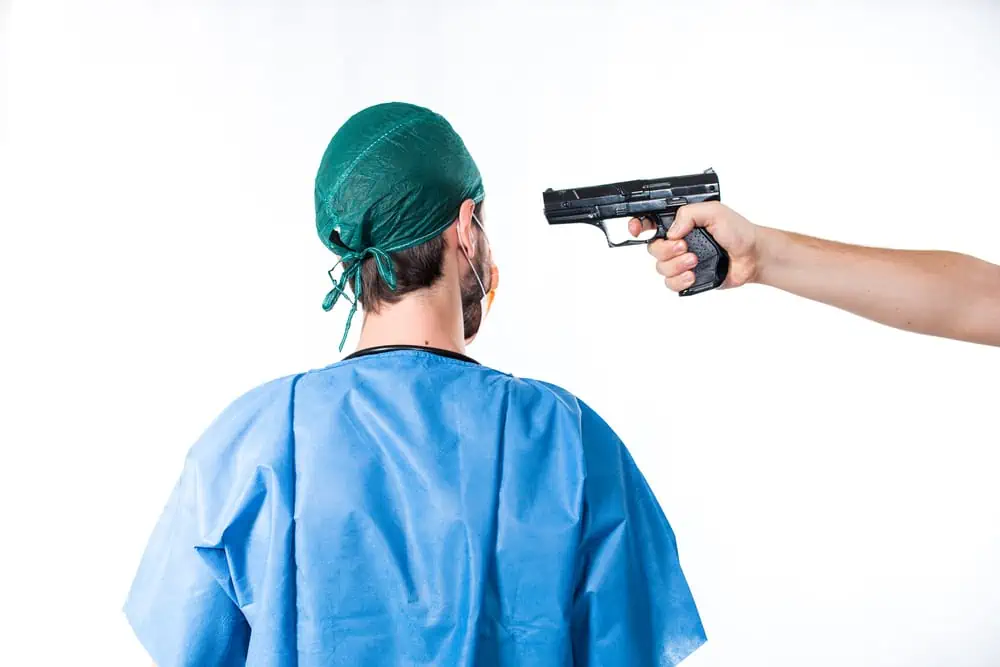 Violence envers un infirmier Violence envers un infirmier